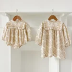 New Sisters Dress Infant Baby Girls Lace Collar Dress Rompers Kids Girls Vintage Flowers Princess Dress Family Clothes Rompers