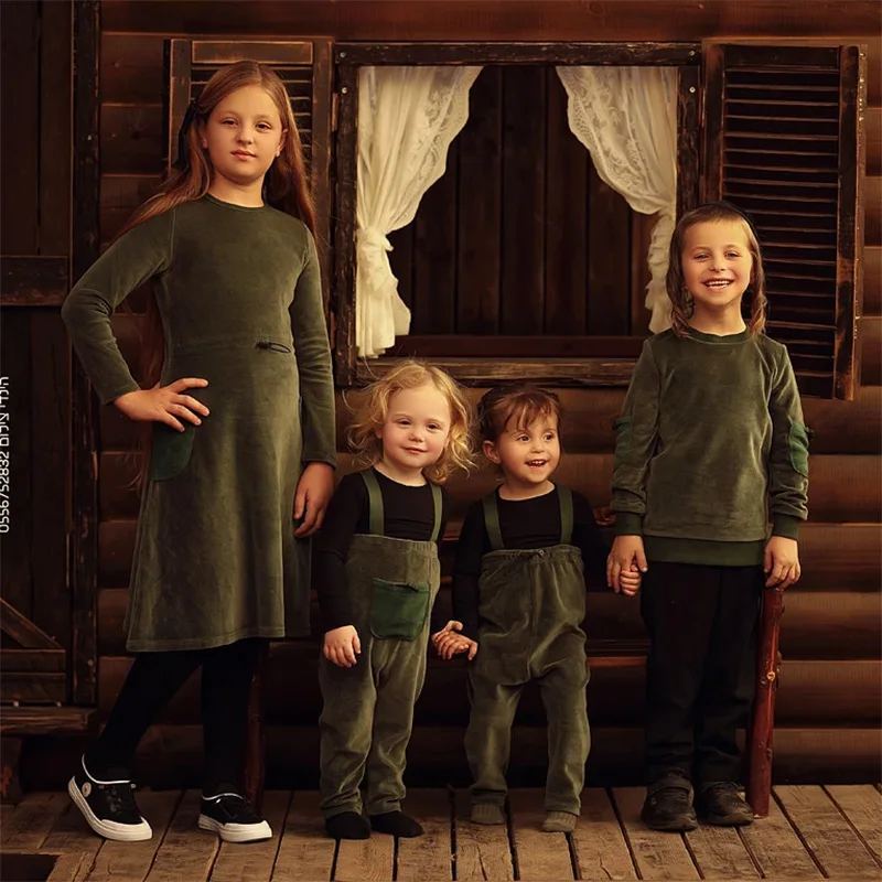kf-S6e4048ed8d1f4e9fa6455db8f312685dC Velour set with polar fleece pocket family clothing dress top and romper overall suspender children green elegant bust shrink - Image 1