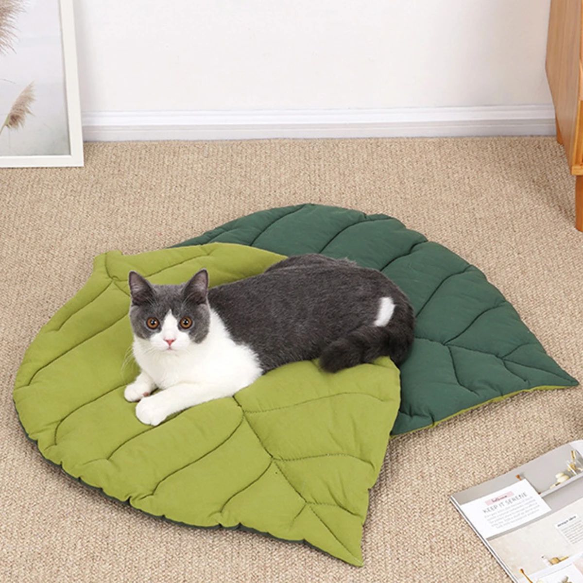 kf-S8e37c11a35564a2f84eba3a20802706aA Cat Mattress Leaf Shape Cat Nest Cat and Dog Double-Sided Available Floor Mat Cover Pad Warm and Comfortable Cartoon Cat Bed Ind - Image 1