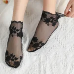 Socks women's Lace Transparent Lolita Invisible Summer Thin Non-slip Short Ankle Black Low Cut Boat Sock - Image 4
